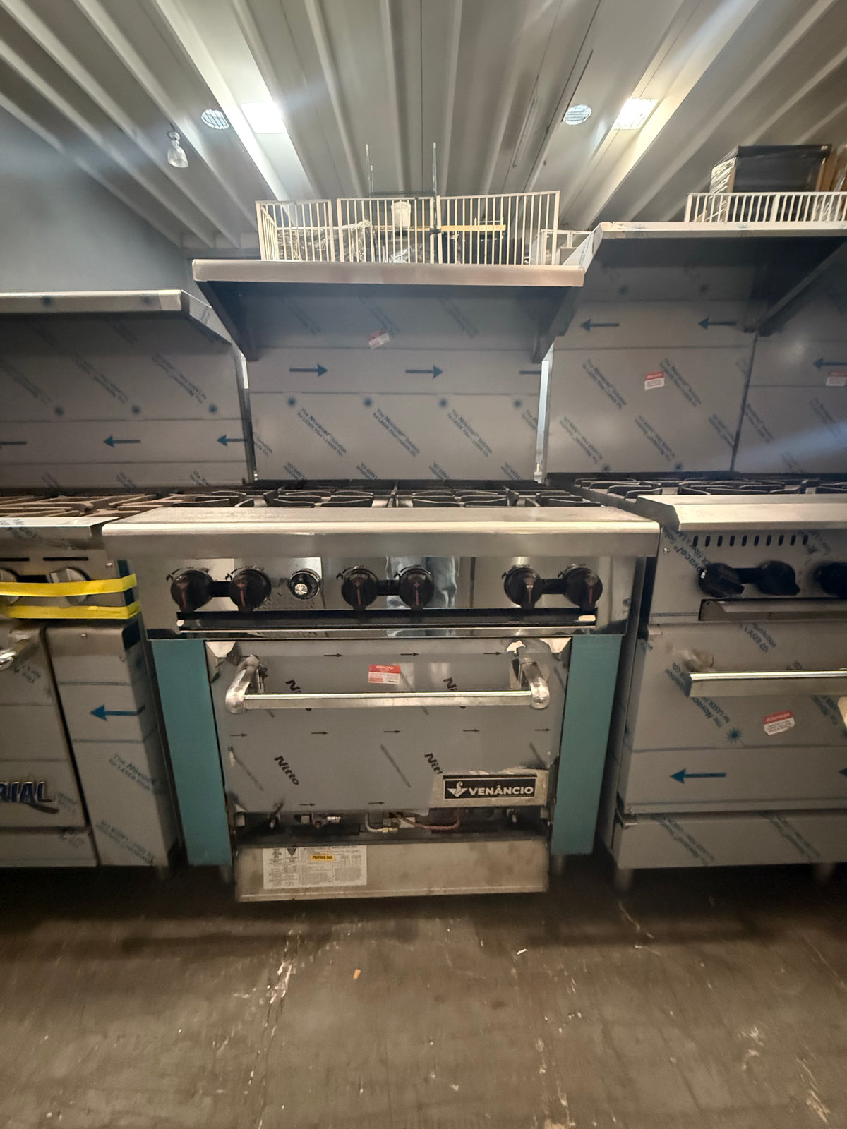 Venancio R36ST-36B Gas 36" 6 Burner Restaurant Range - Maltese & Co