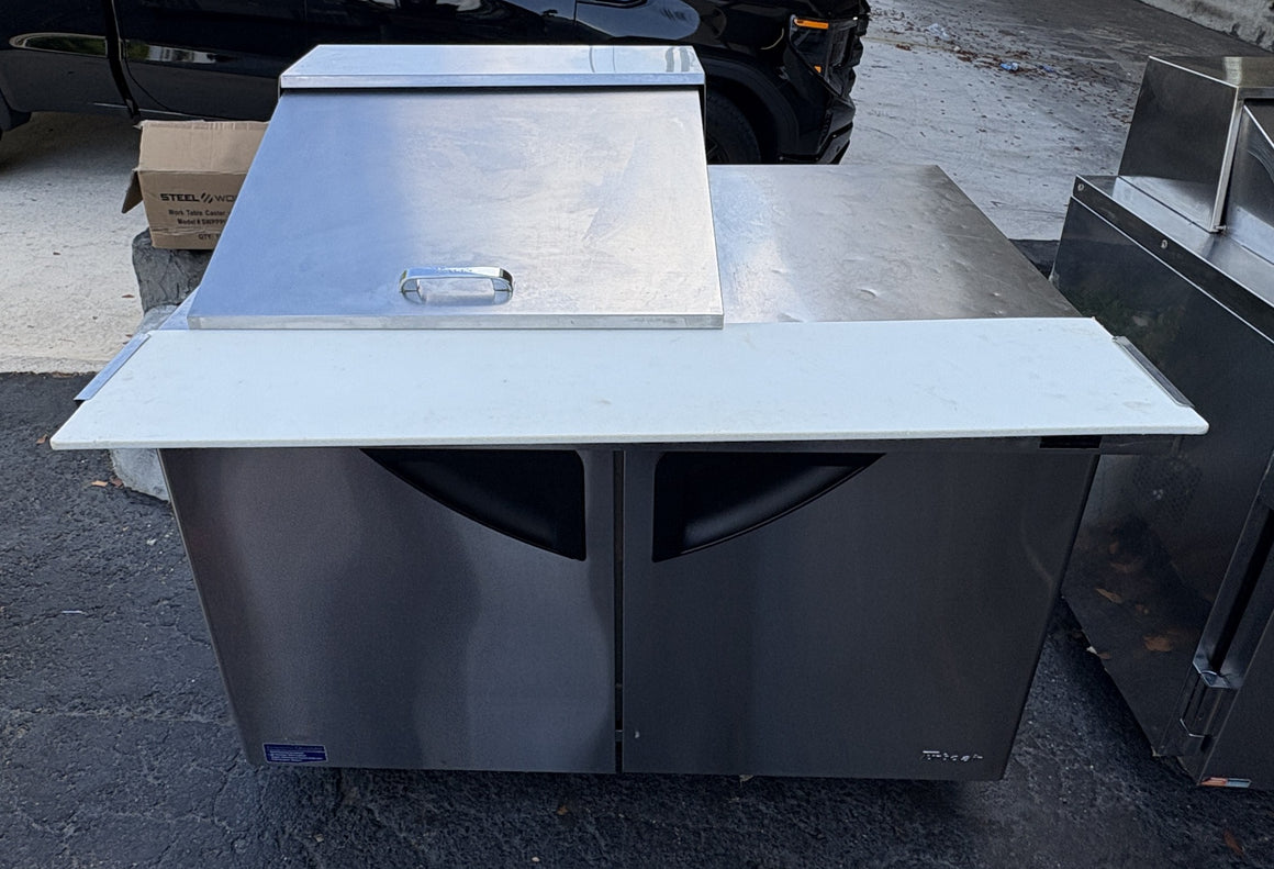 TURBO AIR TST-48SD-12M-N DELUXE SANDWICH PREP TABLE (USED)