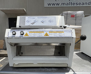 OLIVER  732-N BREAD SLICER COUNTERTOP  (USED)