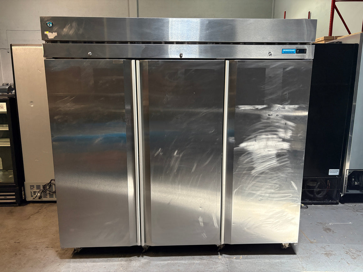 Hoshizaki THREE SOLID DOOR REACH IN COOLER (USED) R3A-FS