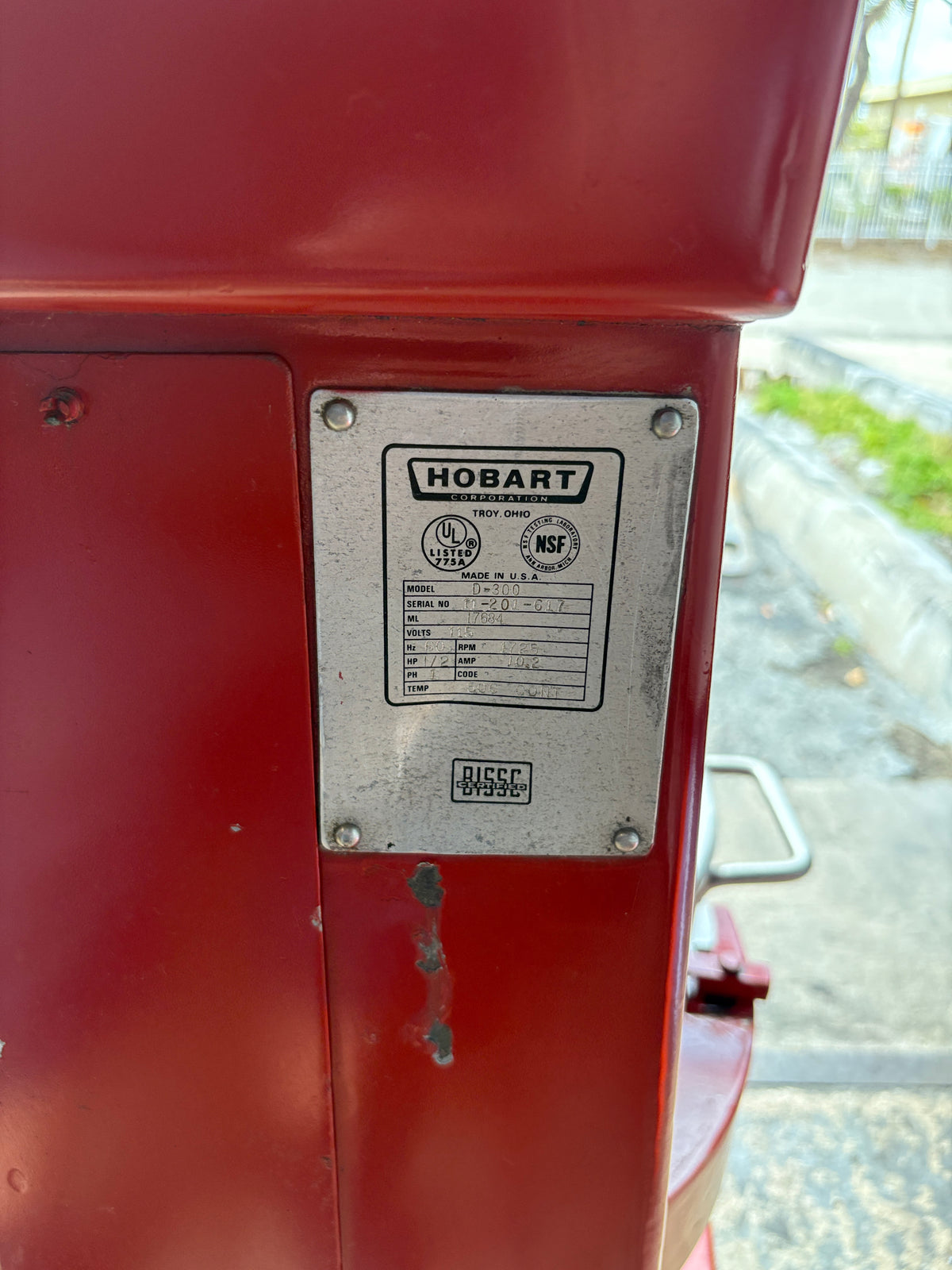 USED Hobart 30 Quart Mixer - Model D-300 - Restaurant Equipment - Maltese & Co