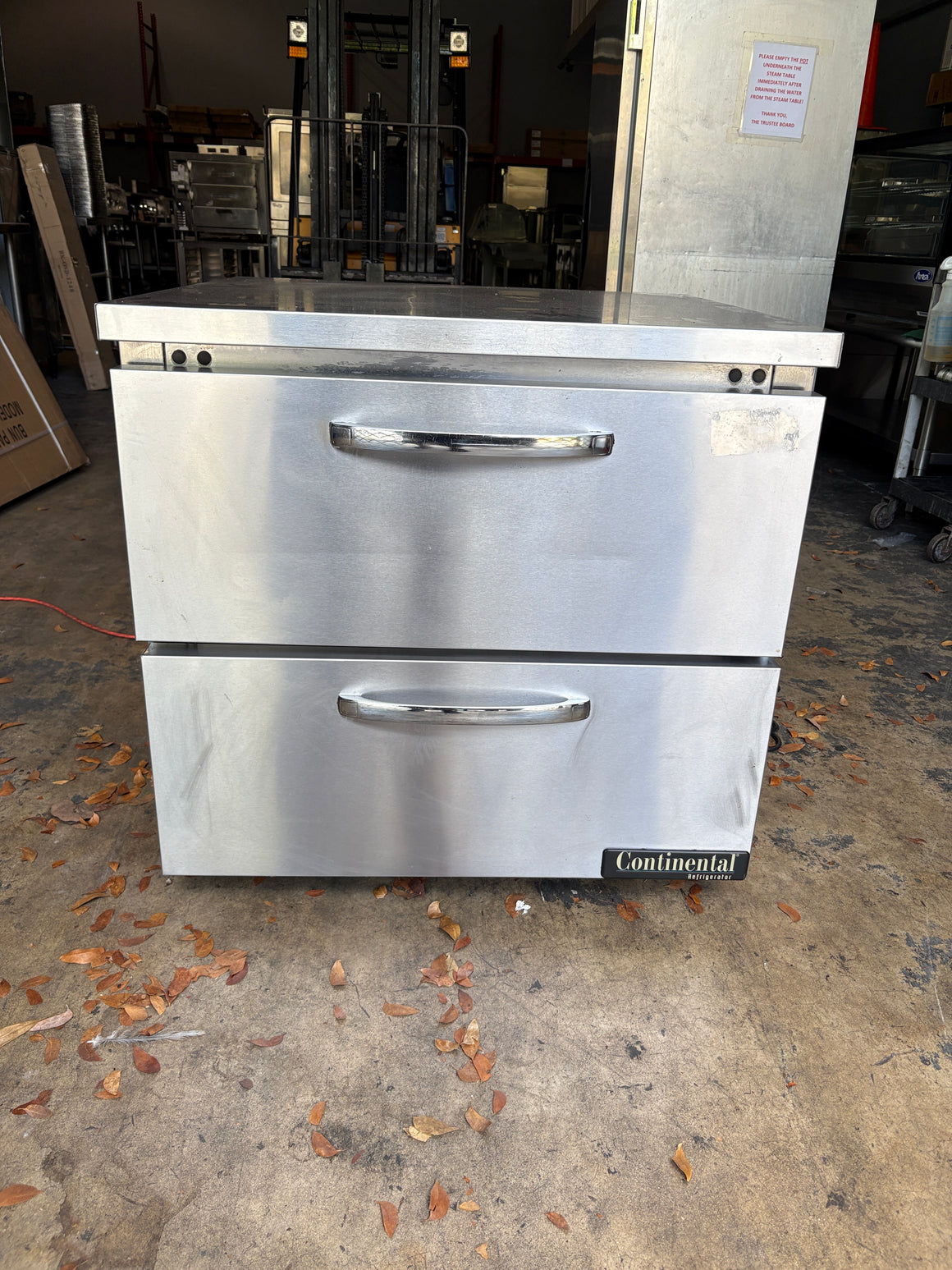 (USED) Continental  32" Worktop Refrigerator With Drawers - Model - SW32N-D - Maltese & Co