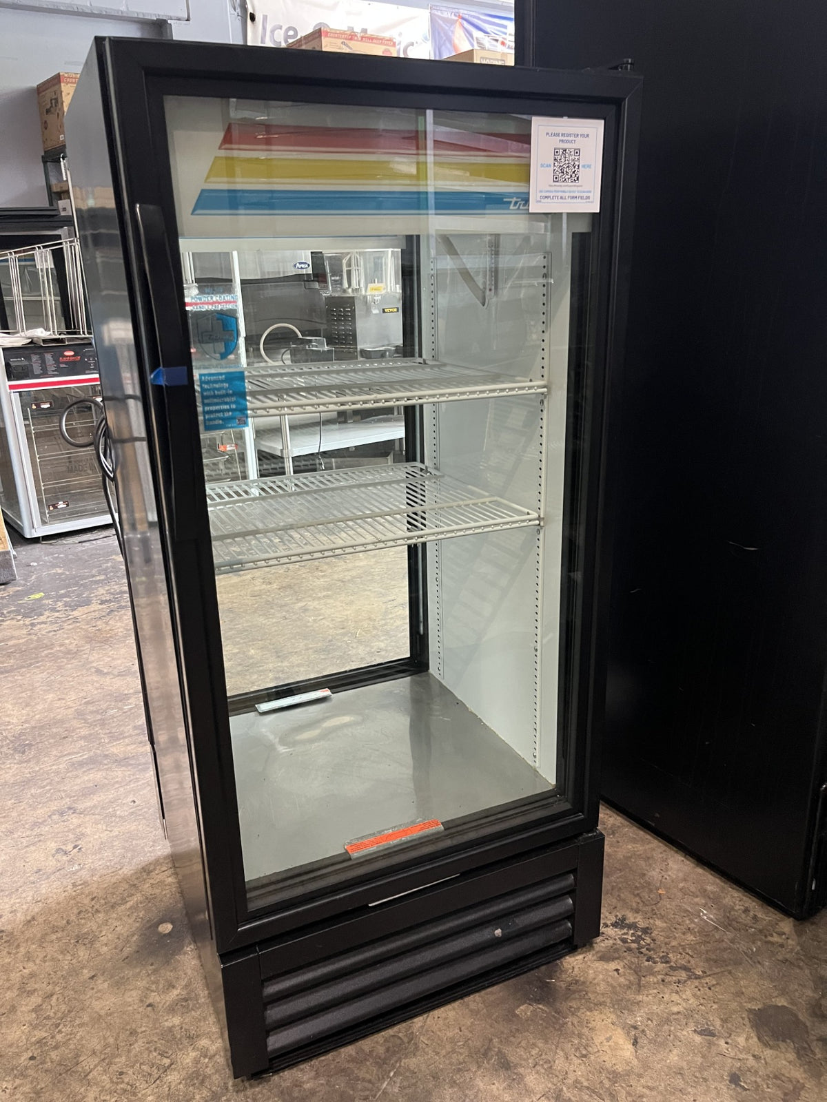TRUE GDM-10PT-HC ~ TS01 REFRIGERATOR MERCHANDISER PASS THRU (USED) - Maltese & Co