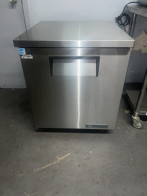 TRUE TUC-27-HC UNDERCOUNTER REFRIGERATOR (USED)