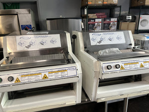 OLIVER  732-N BREAD SLICER COUNTERTOP  (USED)