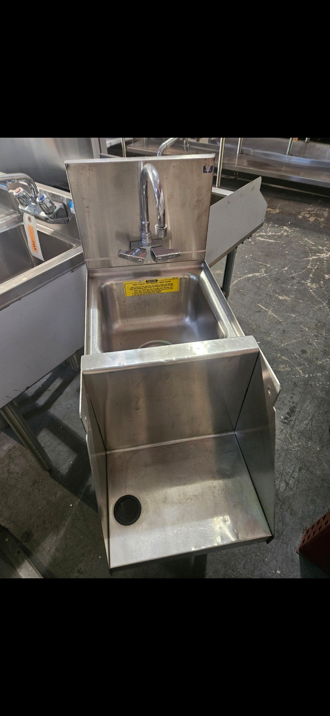 USED UNDER BAR DUMP SINK